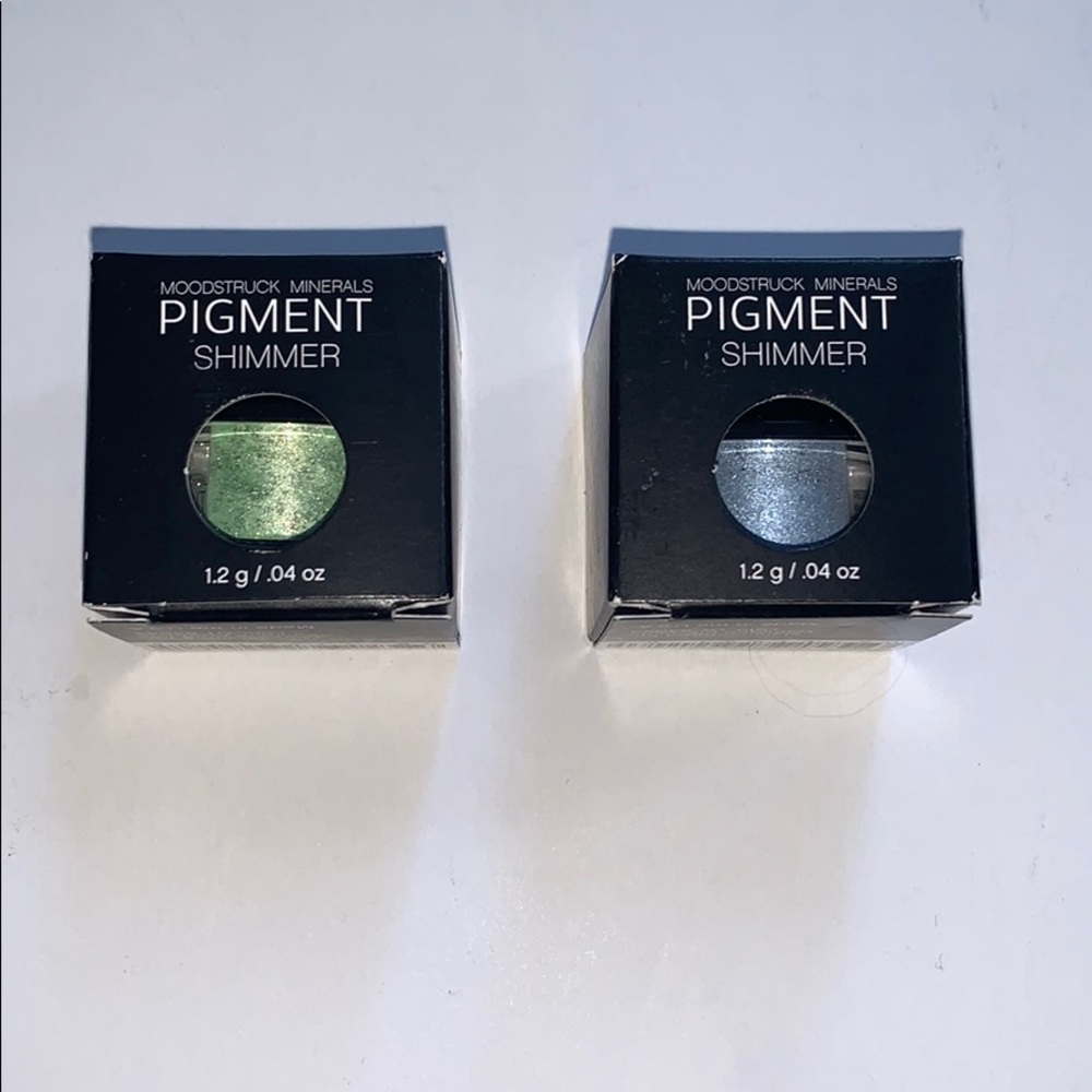 Pigment eye shadow